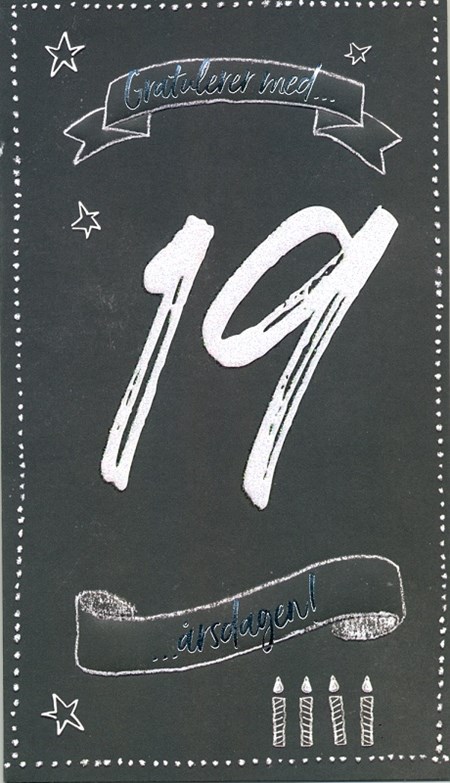 "19 år, gratulerer med dagen", sort kort, dobbelt kort