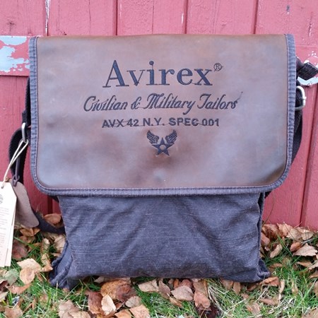 "D-Day" CrossBody Bag (30 x 30 x 3cm)